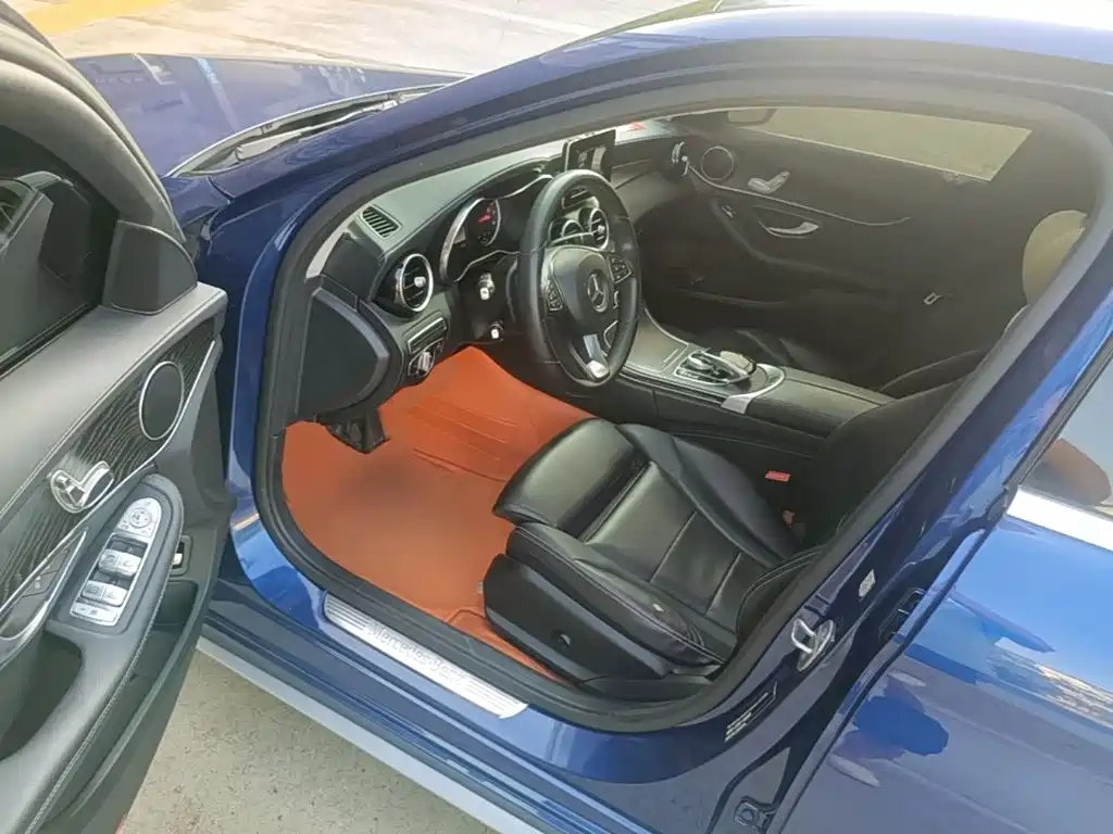 Mercedes-Benz C-Class — миниатюра 16