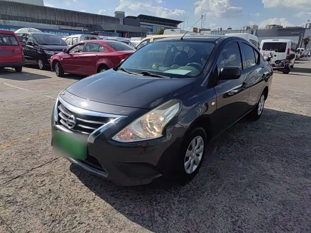 Nissan Sunny
