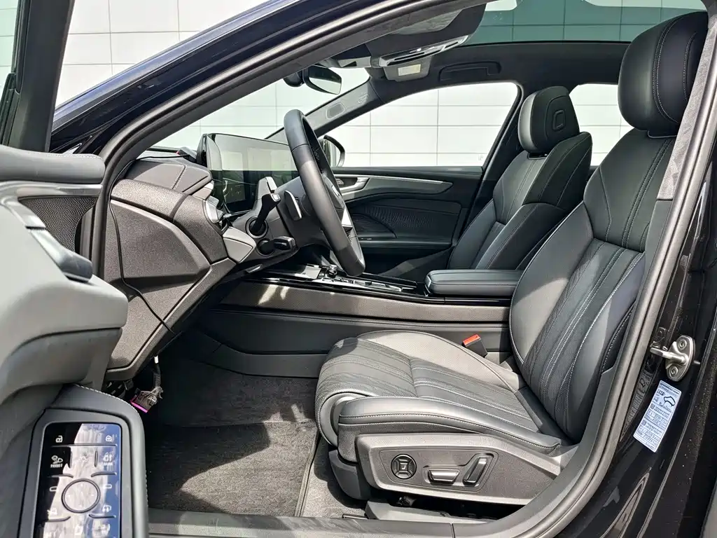 Audi A6L — миниатюра 8