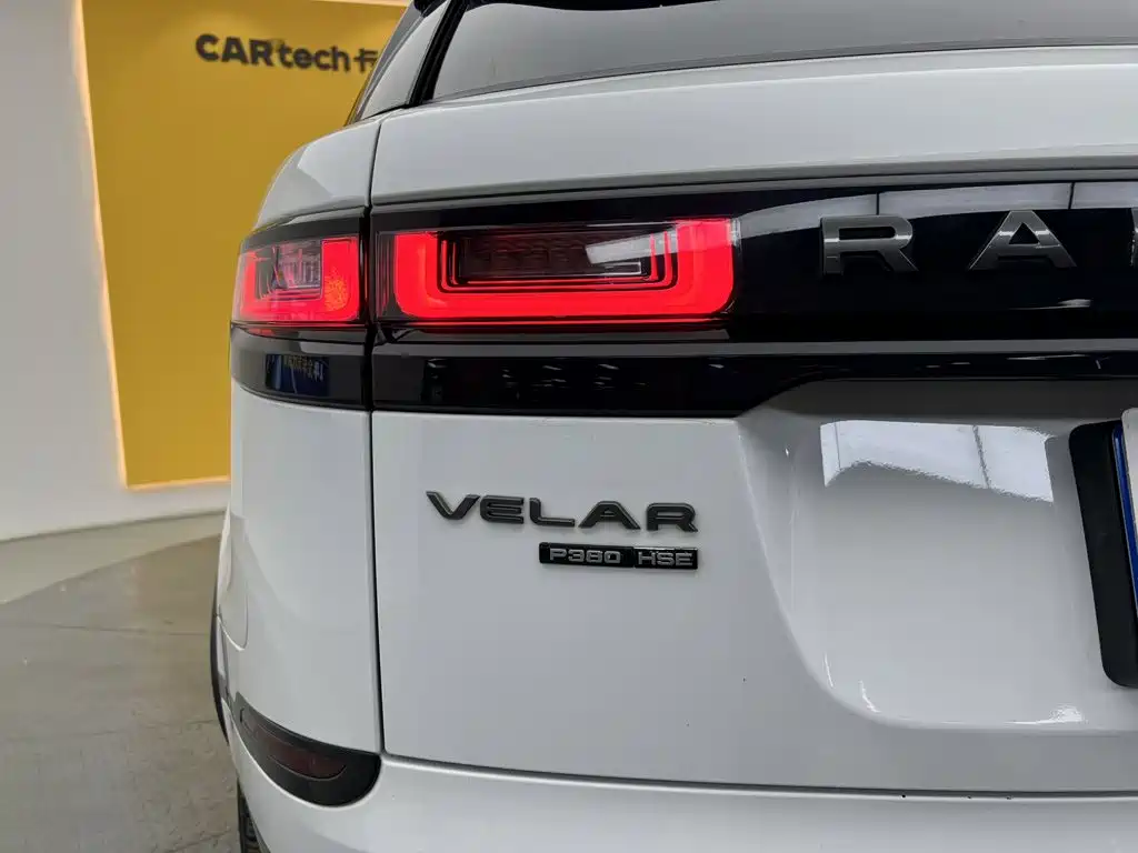 Land Rover Velar — миниатюра 12