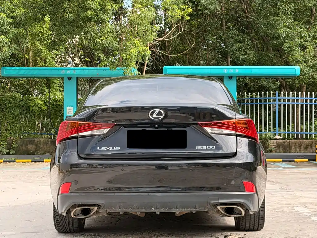 Lexus IS — миниатюра 15