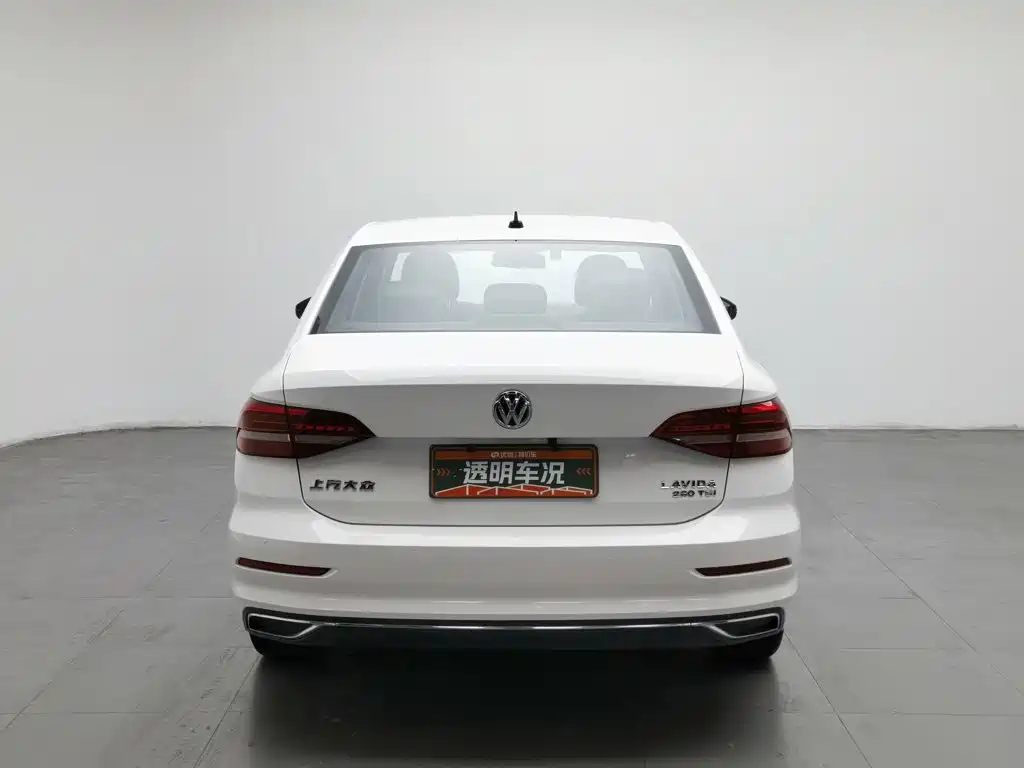 Volkswagen Lavida — миниатюра 4