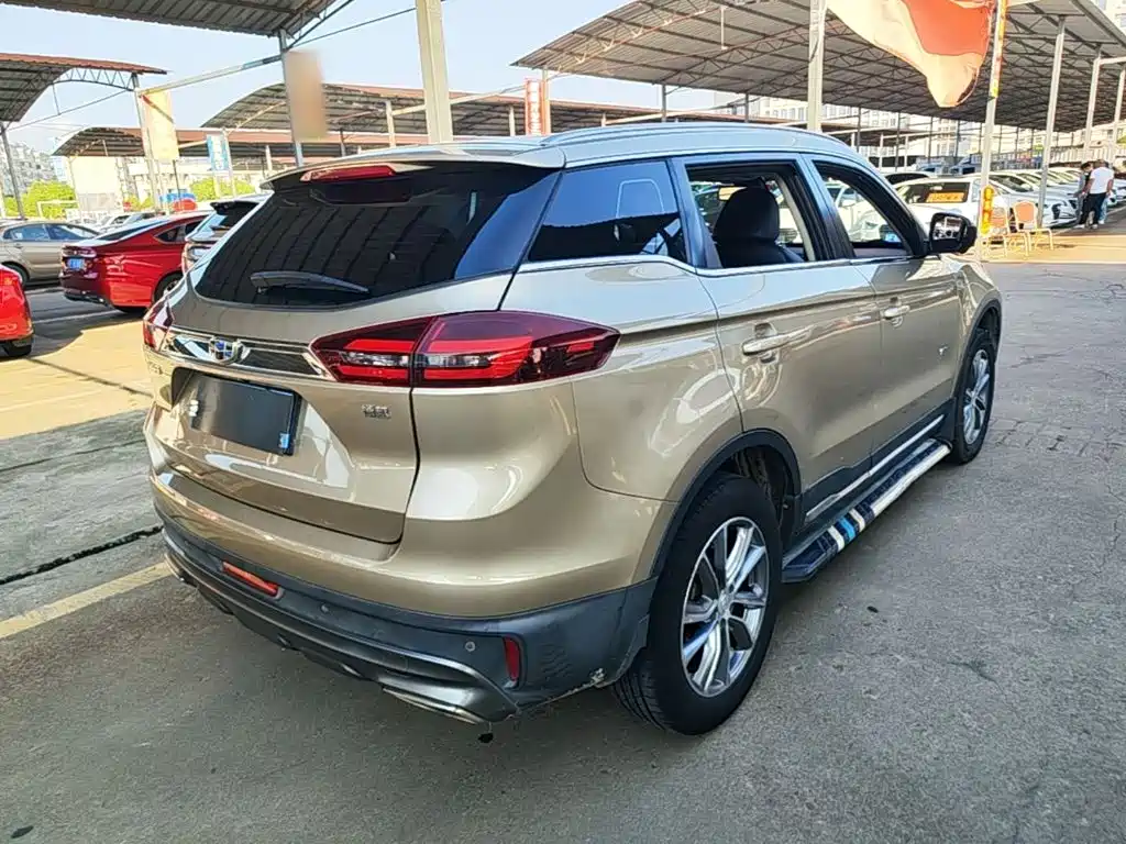 Geely Boyue — миниатюра 7