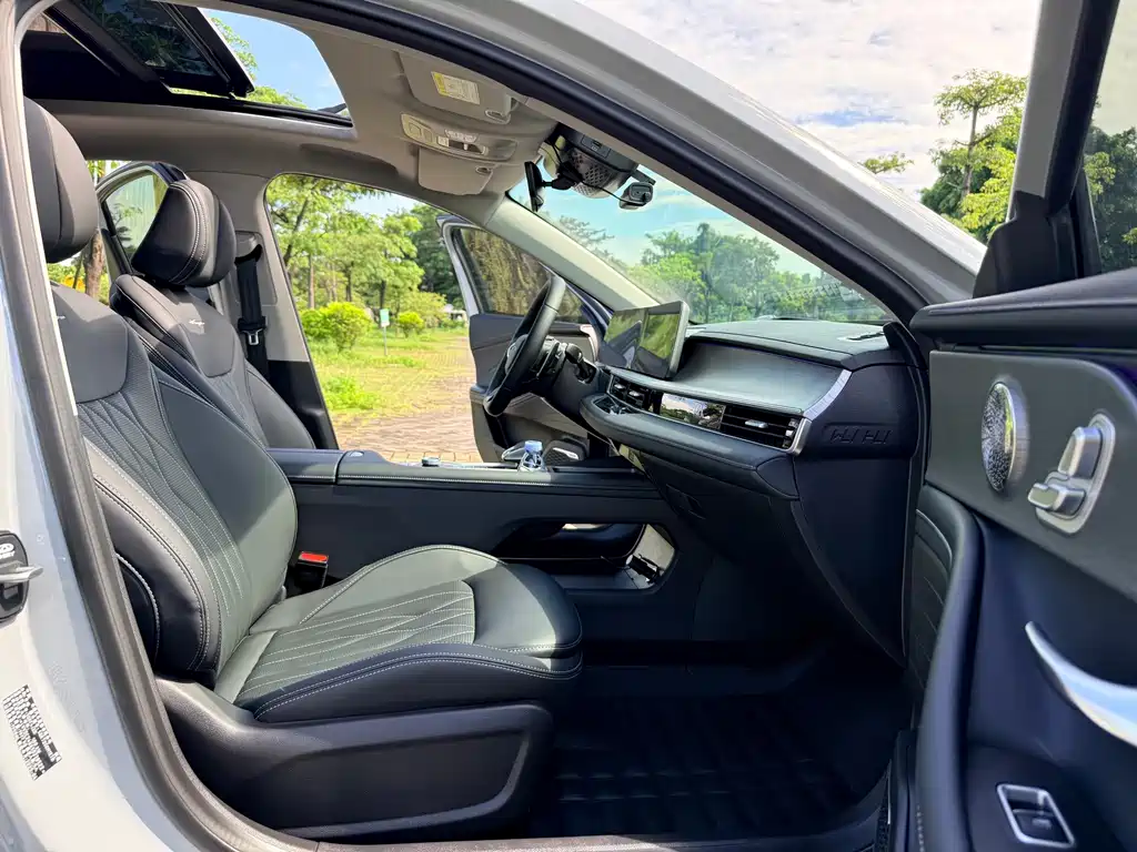 Chery Arrizo 8 — миниатюра 11
