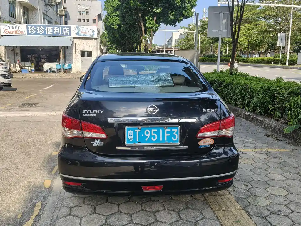 Nissan Sylphy — миниатюра 7