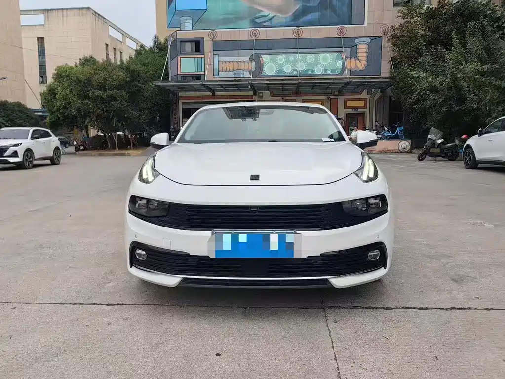 Lynk & Co 03 — миниатюра 2