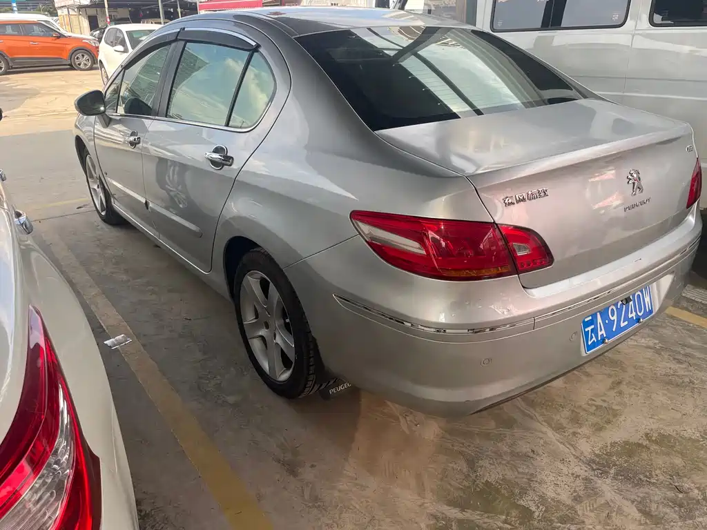 Peugeot 408 — миниатюра 6