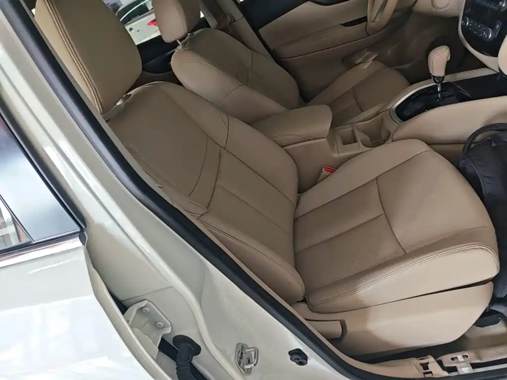 Nissan X-Trail — миниатюра 25