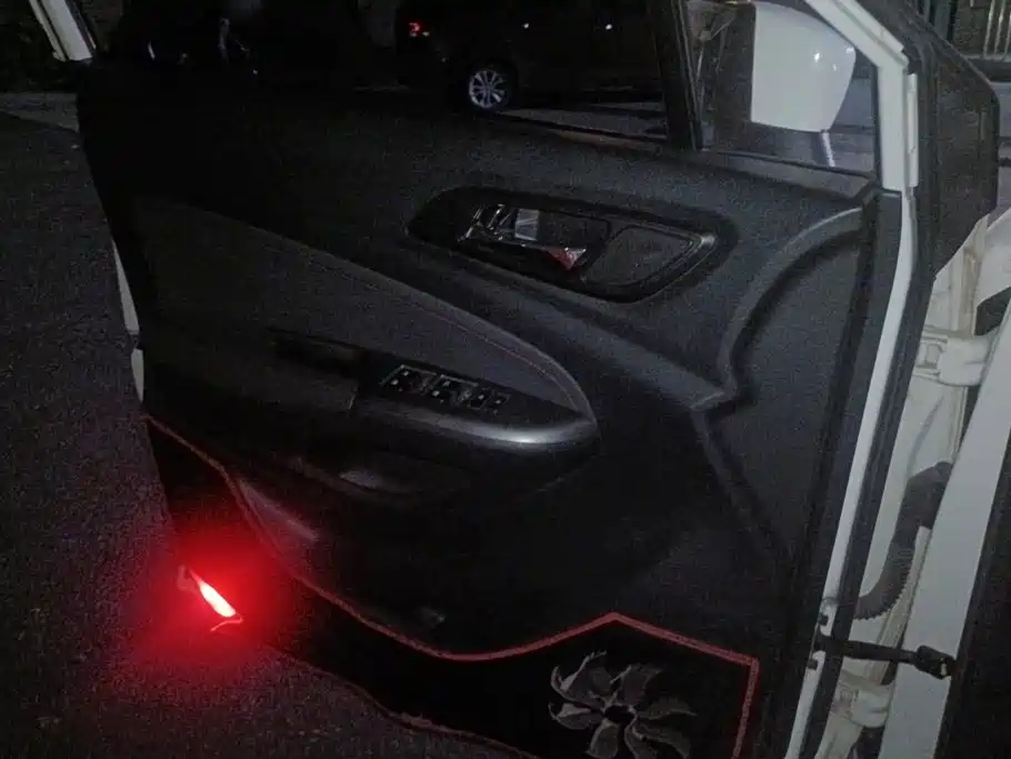 Changan CS15 — миниатюра 7