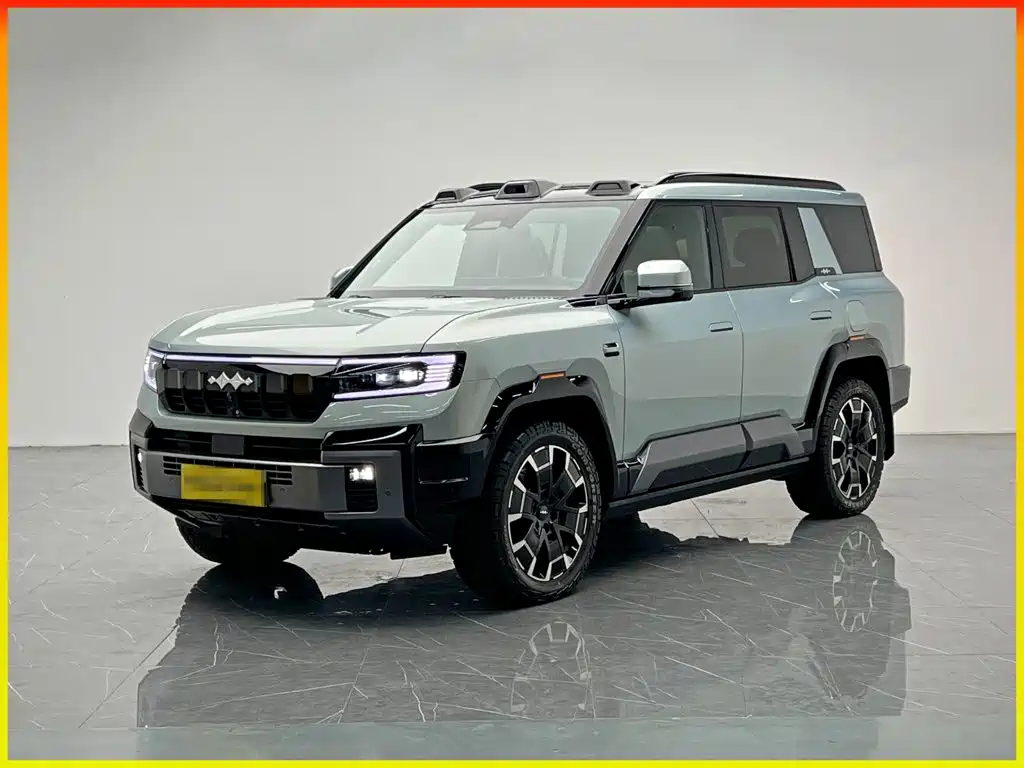 Fang Cheng Bao Leopard 8