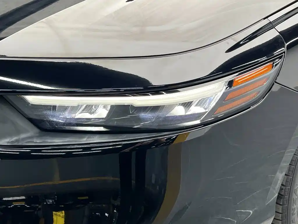 Honda Accord — миниатюра 9