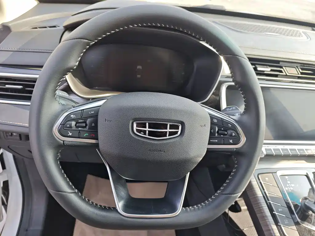 Geely Boyue 2020 1.8TD DCT PRO