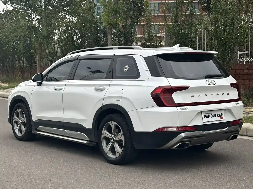Hyundai Santa Fe — миниатюра 4