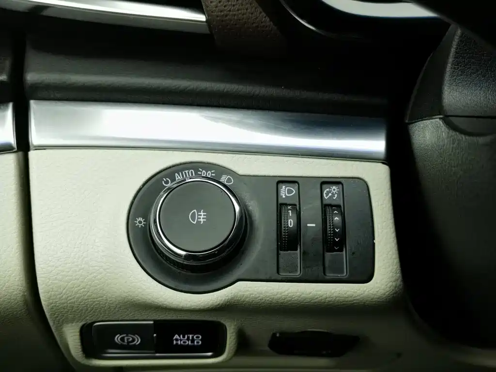Buick GL8 — миниатюра 21