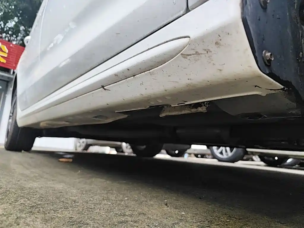 BYD MAX — миниатюра 21