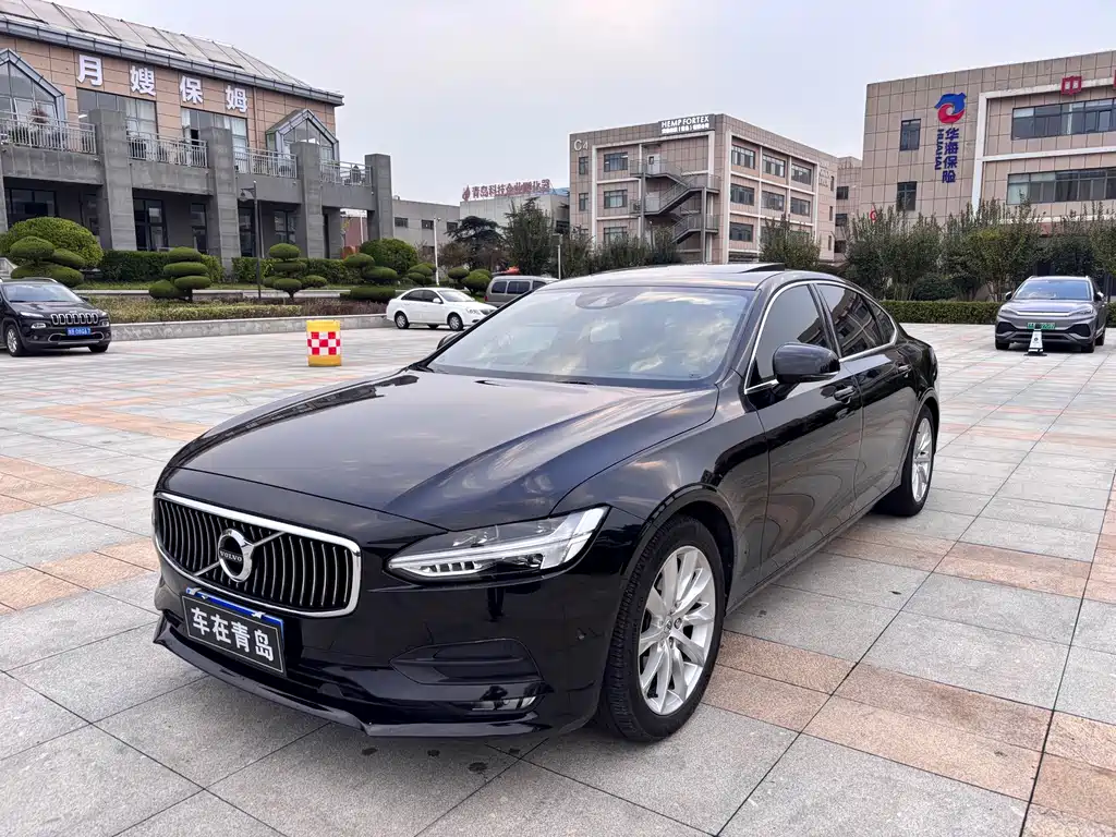 Volvo S90 — миниатюра 2
