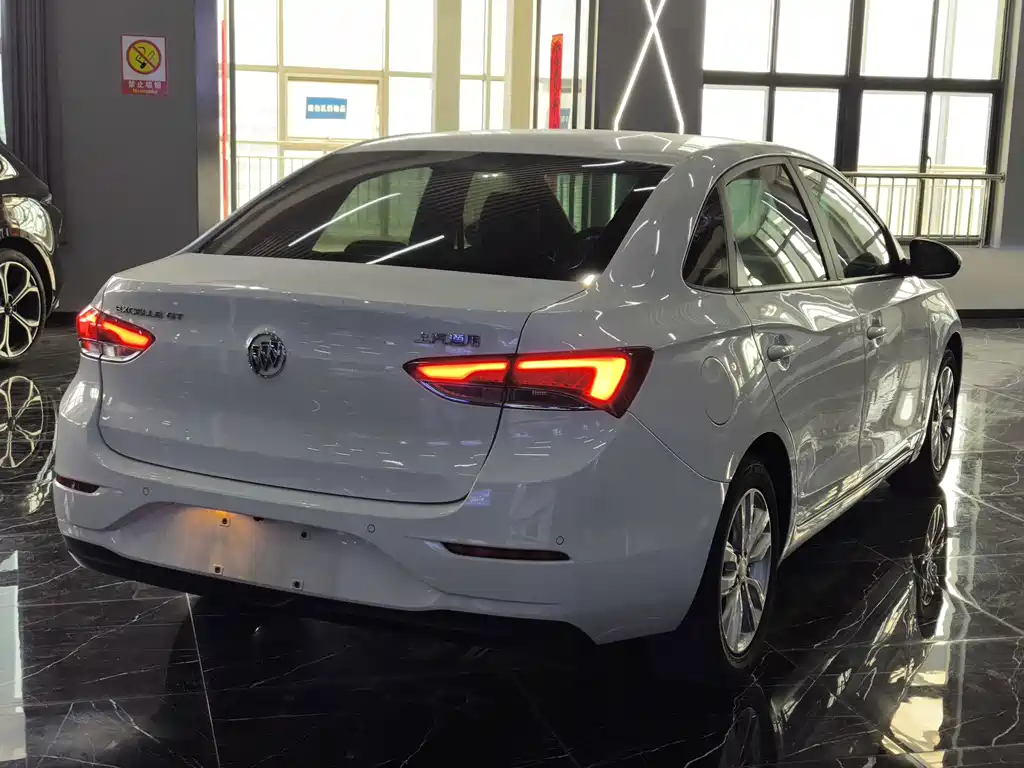 Buick Excelle — миниатюра 5
