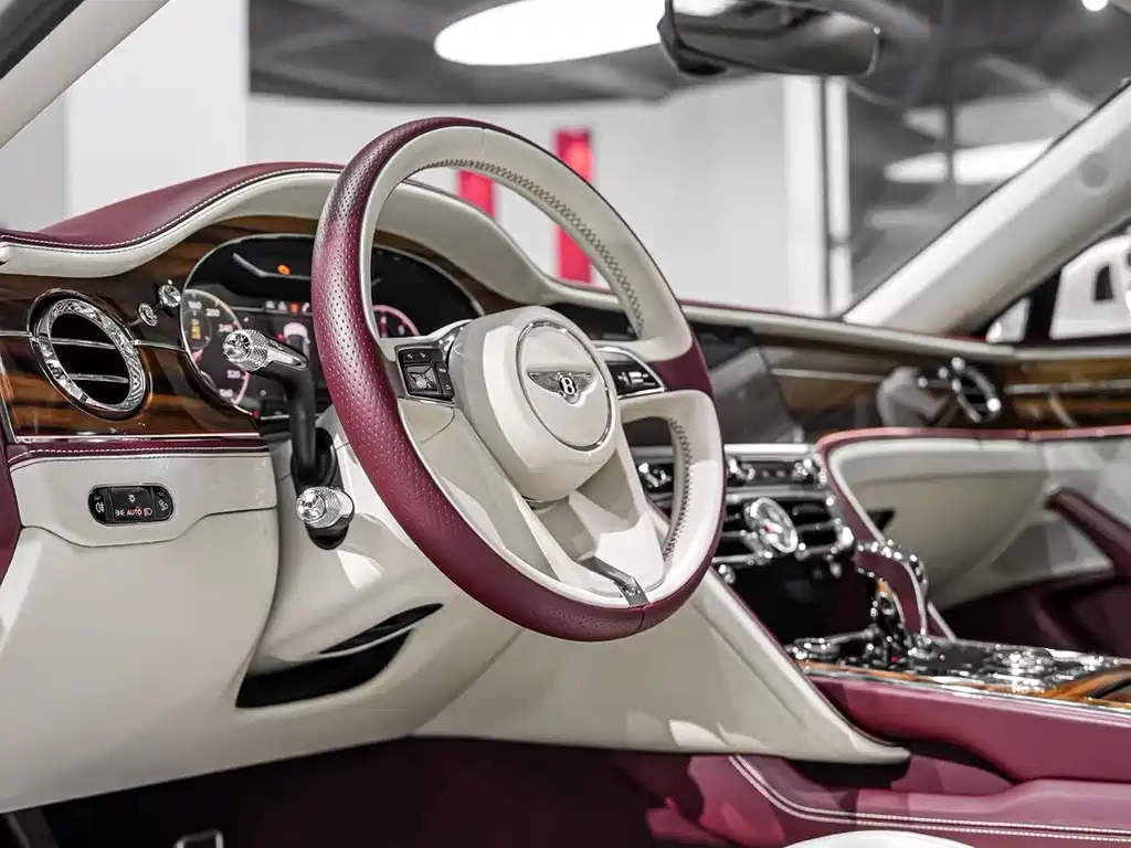 Bentley Flying Spur — миниатюра 4