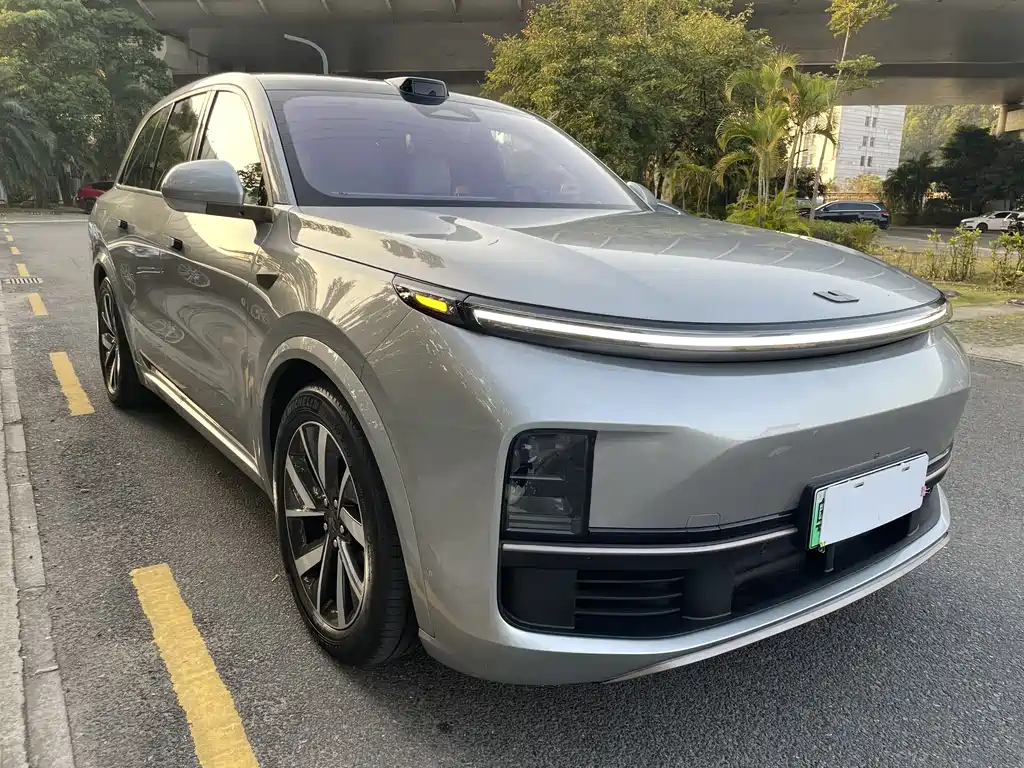 Li Auto IDEAL L8