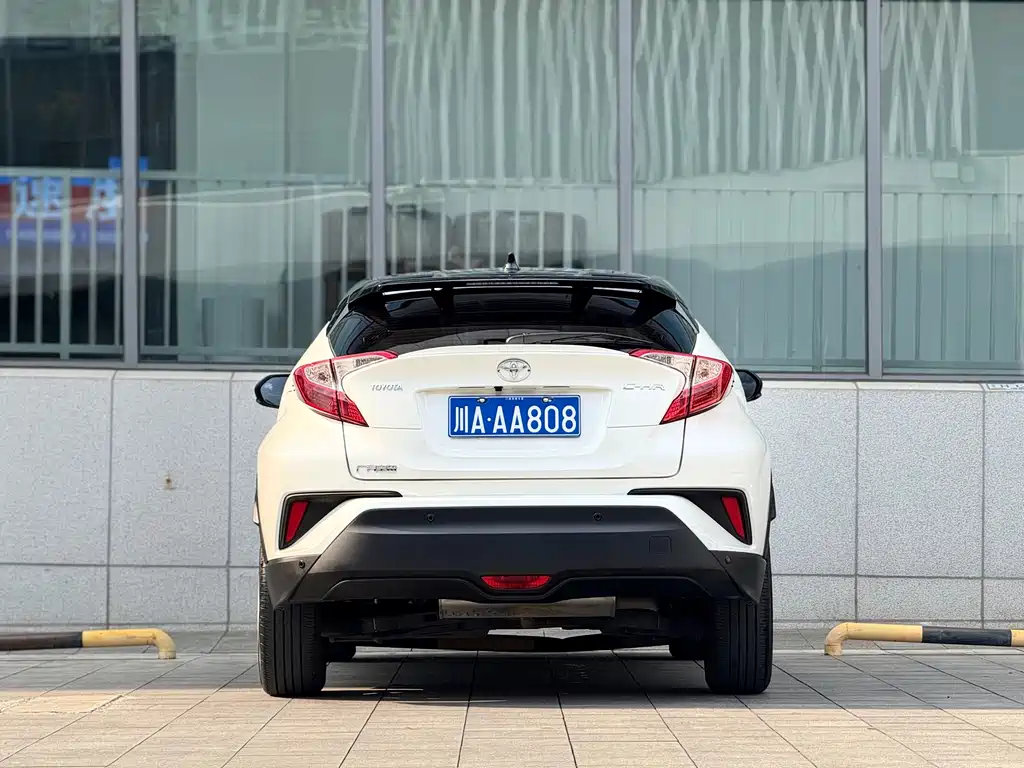 Toyota C-HR — миниатюра 4