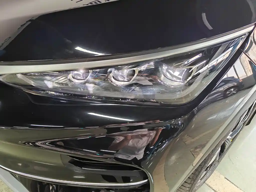 BYD Tang New Energy — миниатюра 20