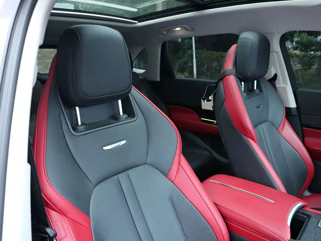 Hongqi Hongqi HS3 — миниатюра 14