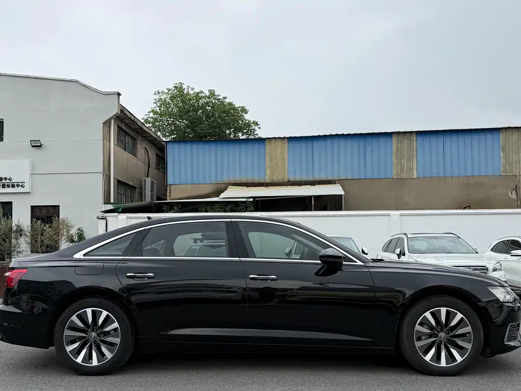 Audi A6L — миниатюра 8