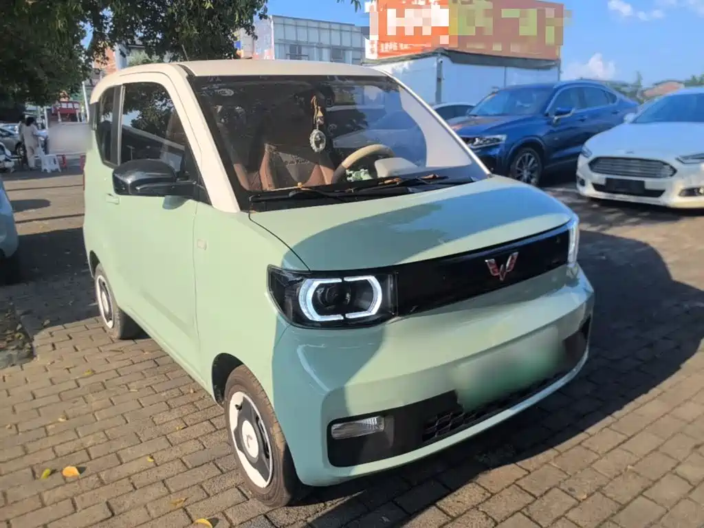Wuling MINIEV — миниатюра 4