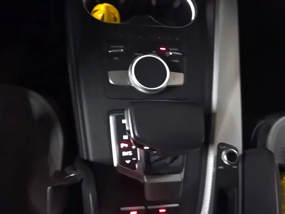 Audi A4 (Import) — миниатюра 16