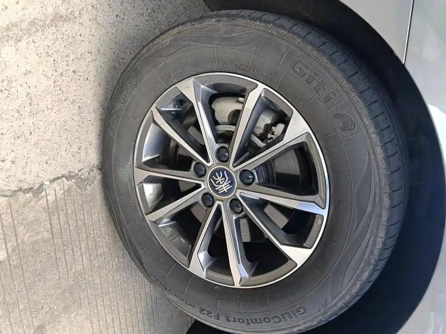 BYD Qin PLUS — миниатюра 6