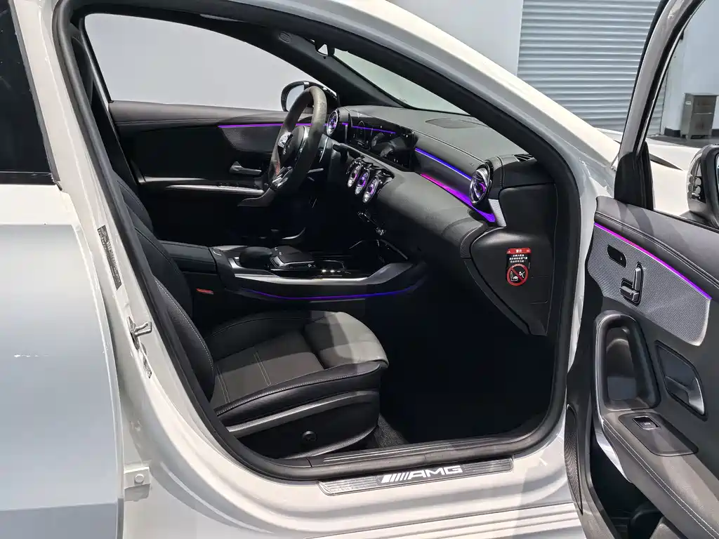 Mercedes-Benz A-Class AMG — миниатюра 17