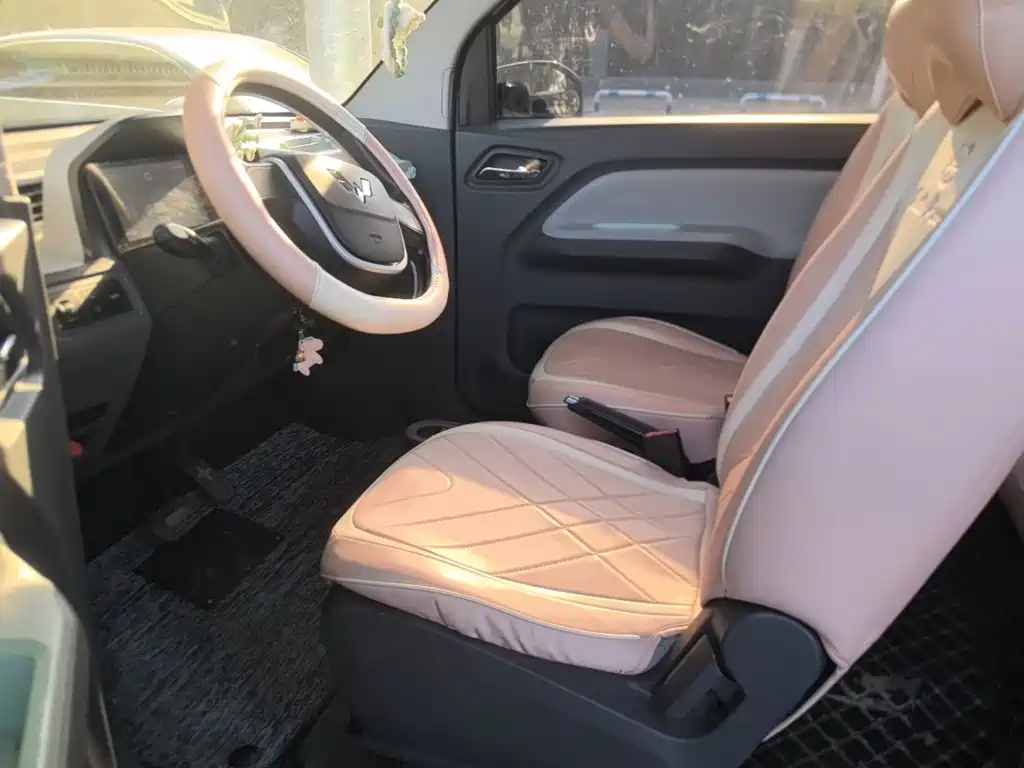 Wuling MINIEV — миниатюра 15