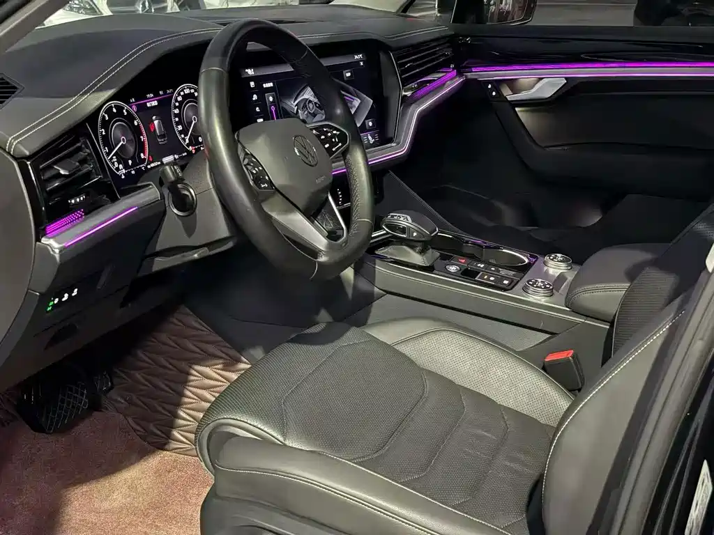 Volkswagen Touareg — миниатюра 5