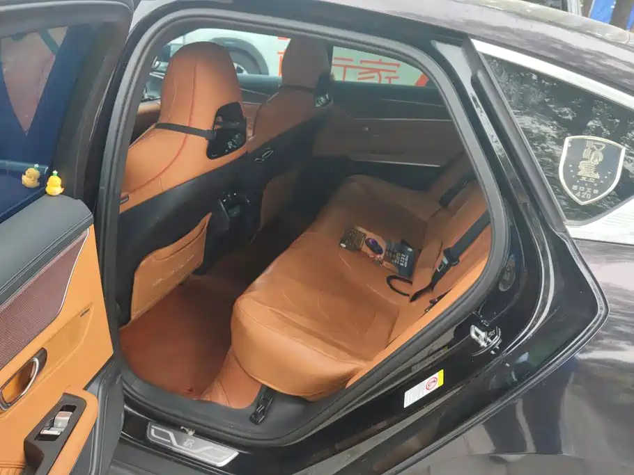 BYD Han — миниатюра 11