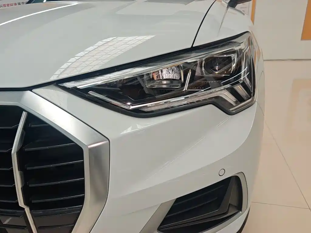 Audi Q3 — миниатюра 24