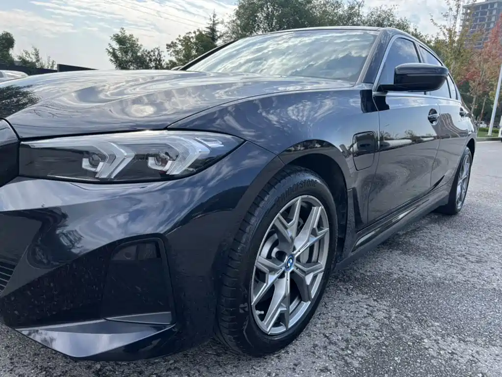 BMW i3 — миниатюра 8