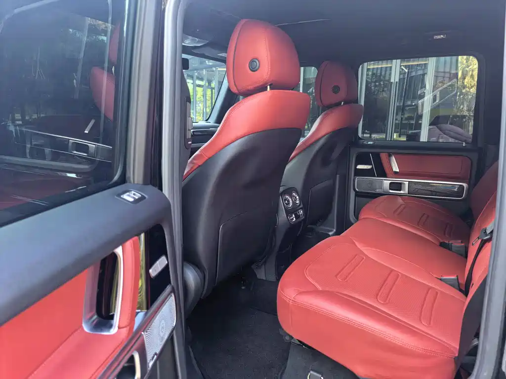 Mercedes-Benz G-Class — миниатюра 11