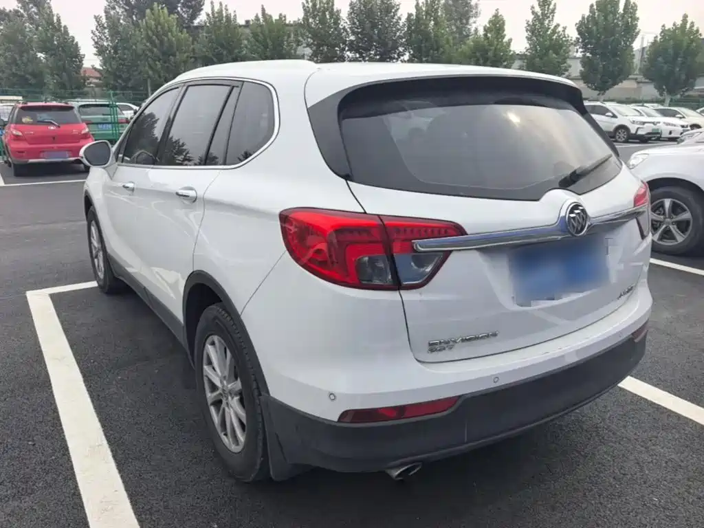 Buick Envision Plus — миниатюра 5