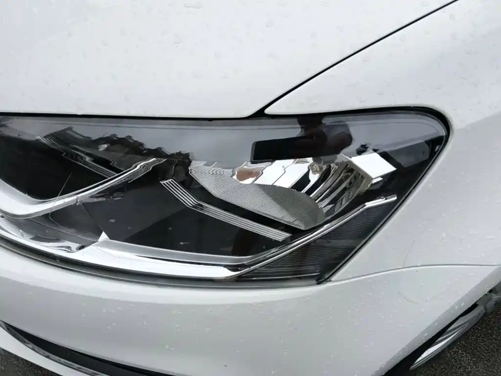 Volkswagen Polo — миниатюра 24