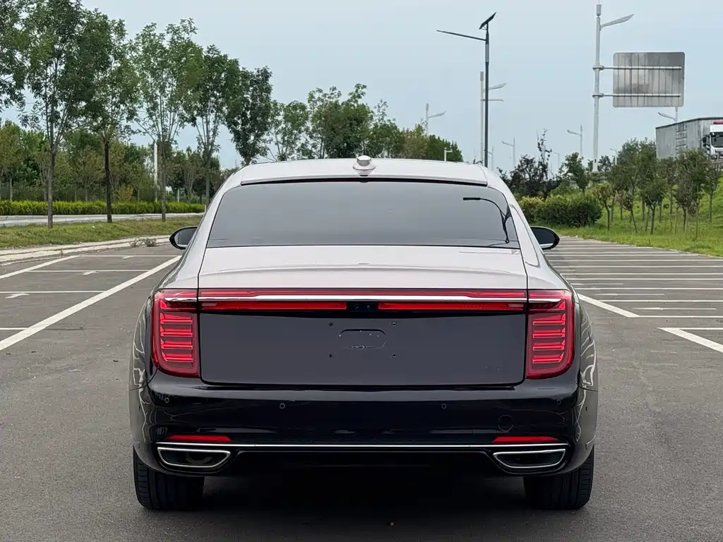 Hongqi H9 2020 3.0T мест