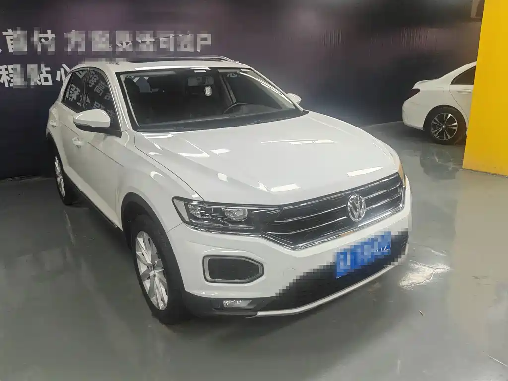 Volkswagen T-Roc — миниатюра 3