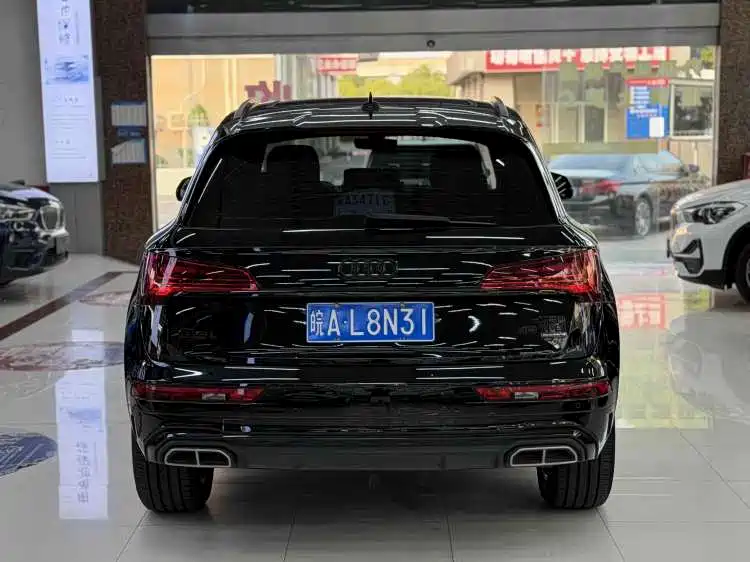 Audi Q5L — миниатюра 5