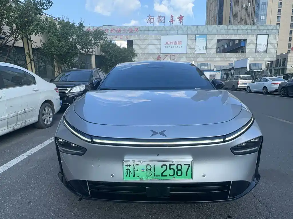 XPeng P7+ — миниатюра 2