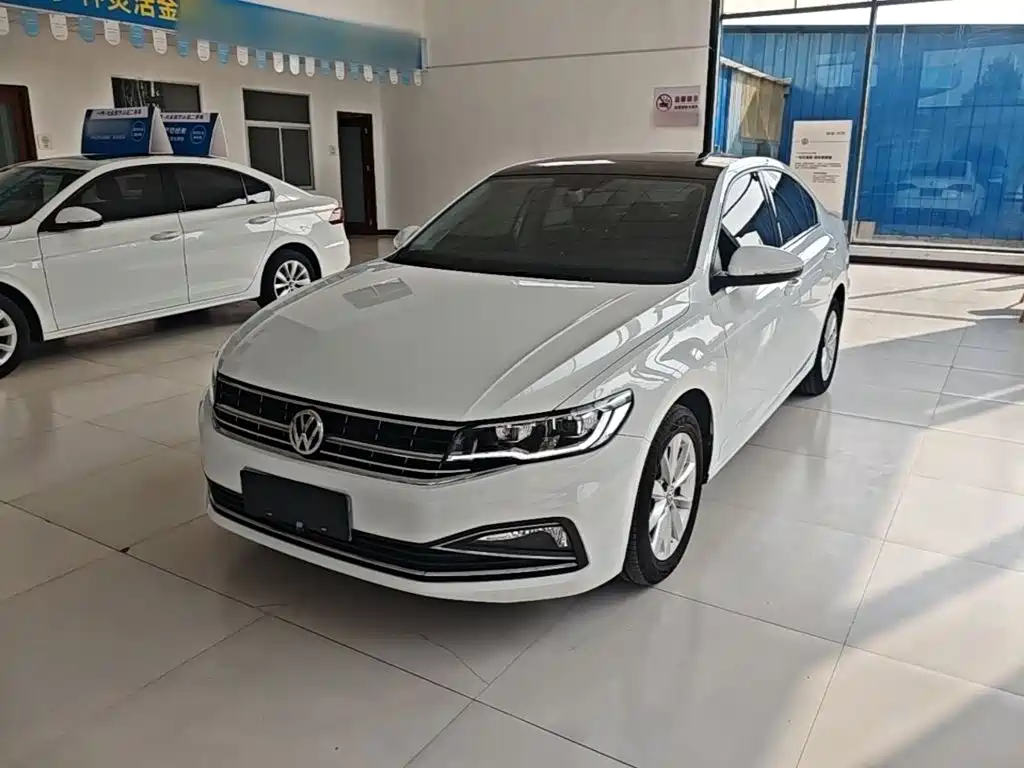 Volkswagen Bora — миниатюра 2