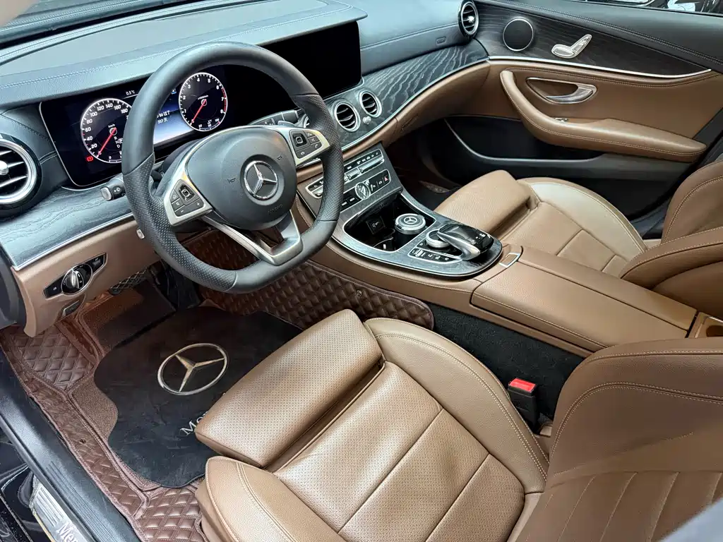 MERCEDES-BENZ E CLASS