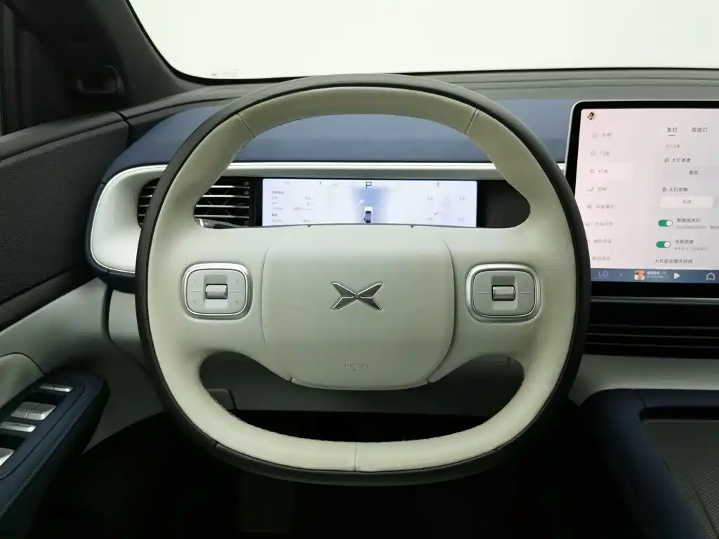 XPeng G6 — миниатюра 11