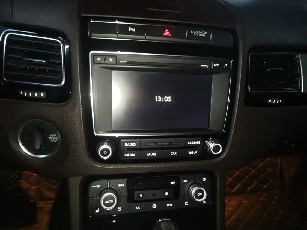 Volkswagen Touareg — миниатюра 6