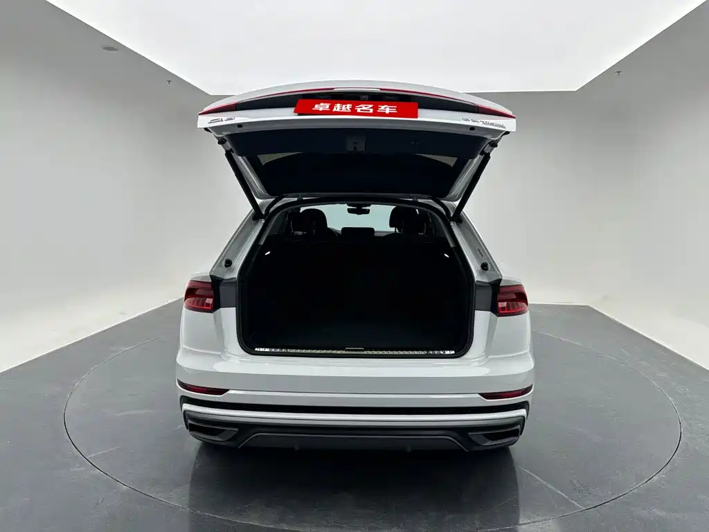 Audi Q8 — миниатюра 7