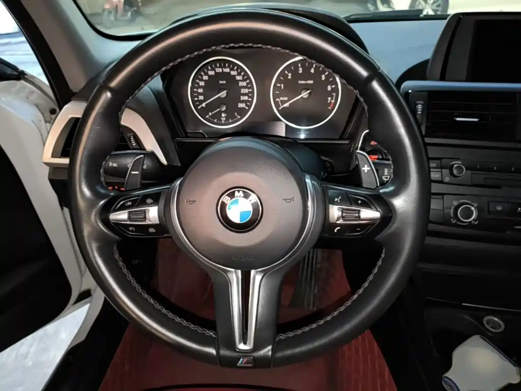 BMW 1 Series (Import) — миниатюра 11