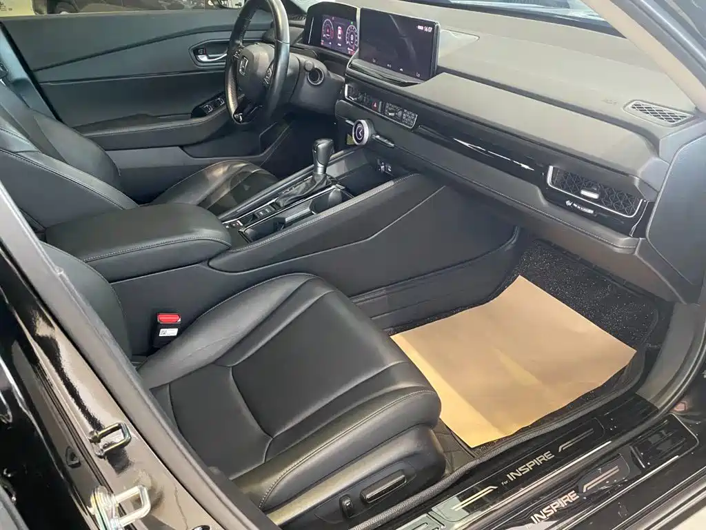 Honda Inspire — миниатюра 9